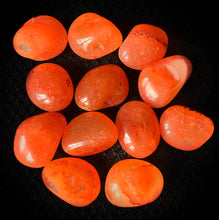 Load image into Gallery viewer, Tumbled carnelian
